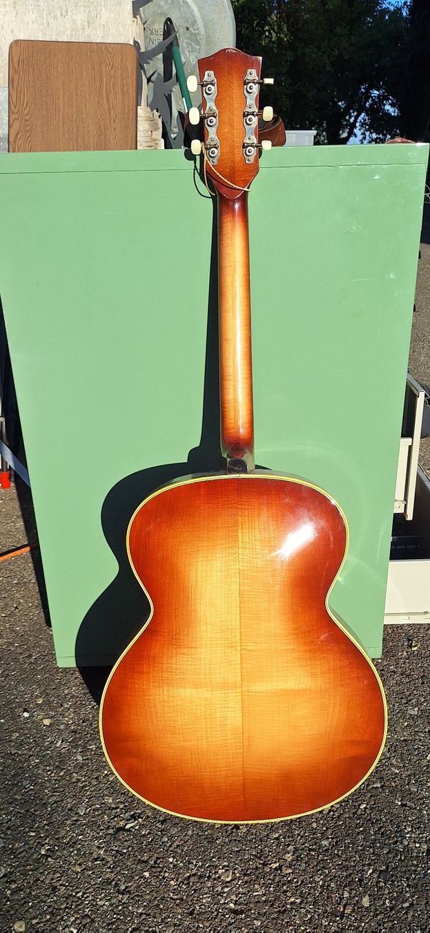 Höfner Strumenti musicali: Höfner Gitarre Archtop vintage – Usato da Weinfelden venduto da JoeBaer 5