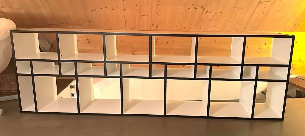 Scaffali: Scaffale da regalare – Usato da Schaffhausen venduto da oliver_wenzel