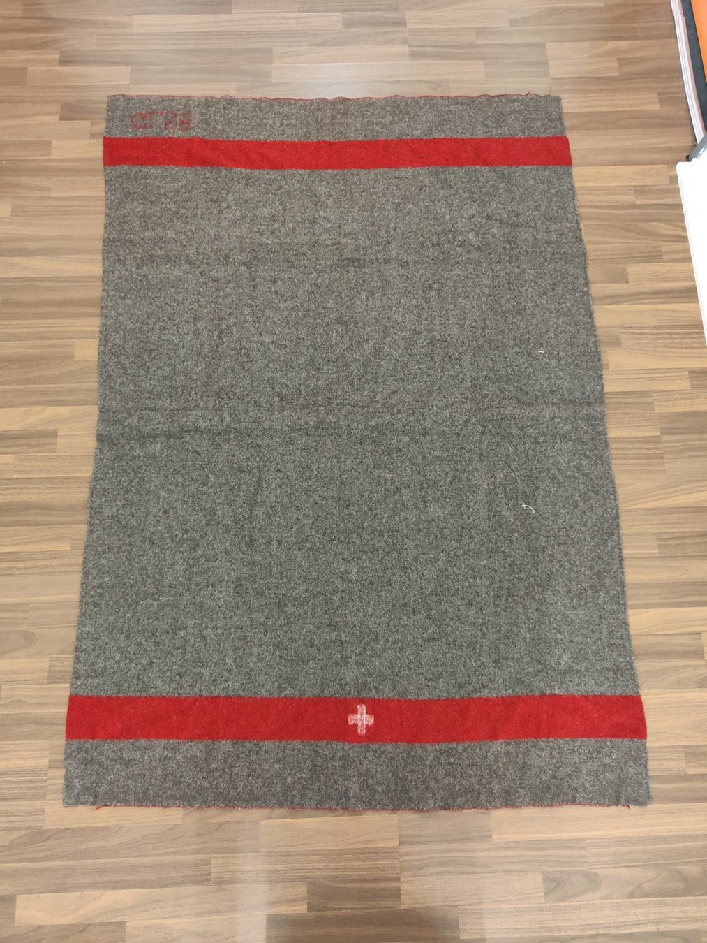 Schweizer Armee Uniformen: Wolldecke von 1958 – Gebraucht aus Bauma von SwissMilitaria 2