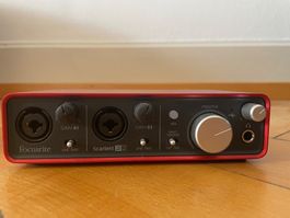 Focusrite Scarlett 2i2 (1. Generation)