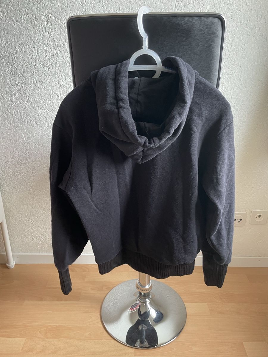 Maglioni & Felpe: Sweat-shirt – Usato da Luzern venduto da mfo_9j7f 1