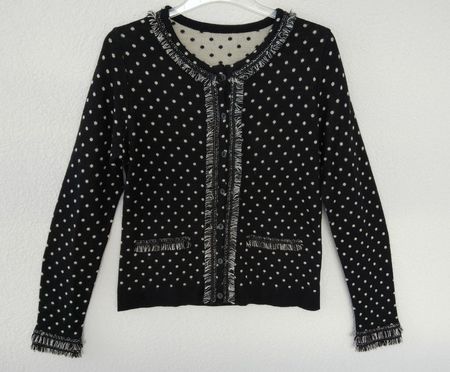 Strickjacke gepunktet Grösse M
