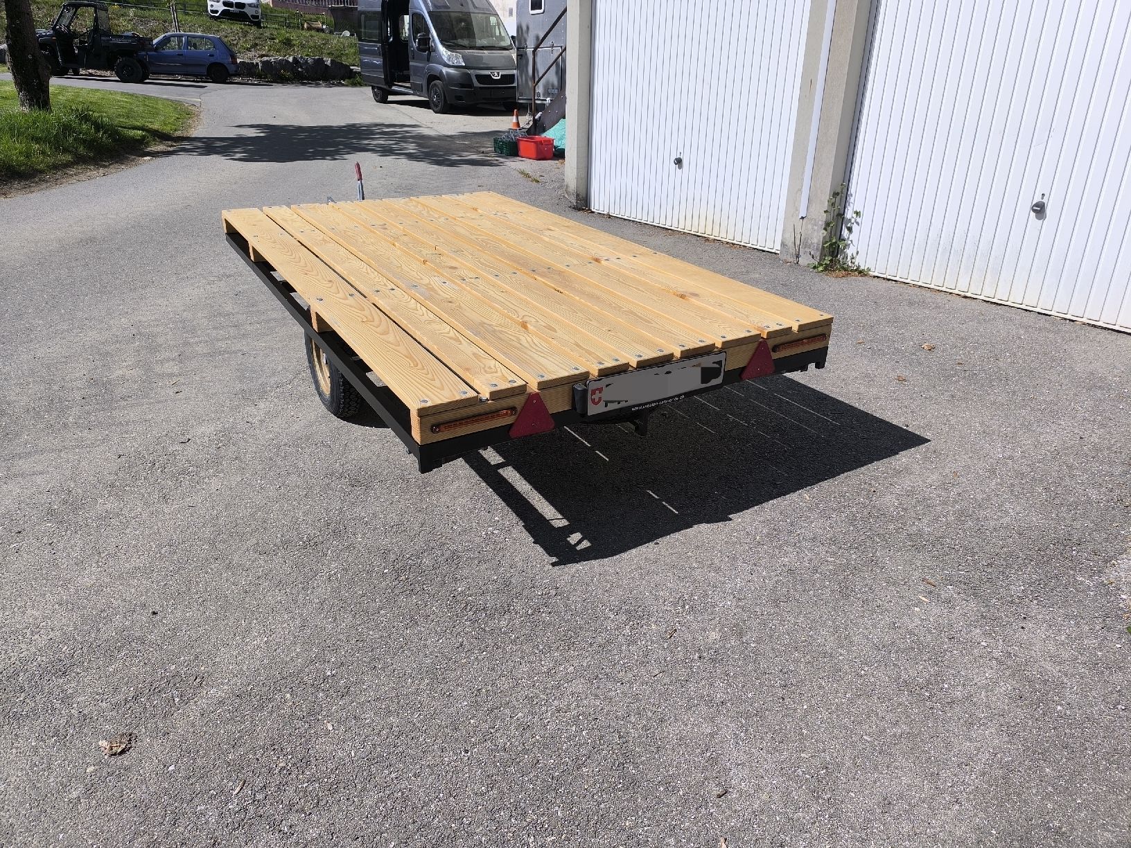 Rimorchi: remorque plateau 2,5m x 1,48m – Usato da La Verrerie venduto da Coquilette 1
