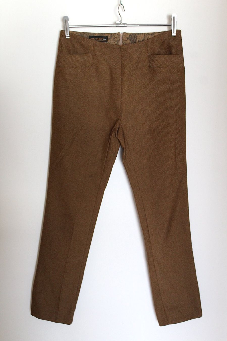 Hosen: Damenhose Thu Thuy,  Verm.M, Schneiderarbeit ? – Gebraucht aus Locarno von madame-tus-sauds