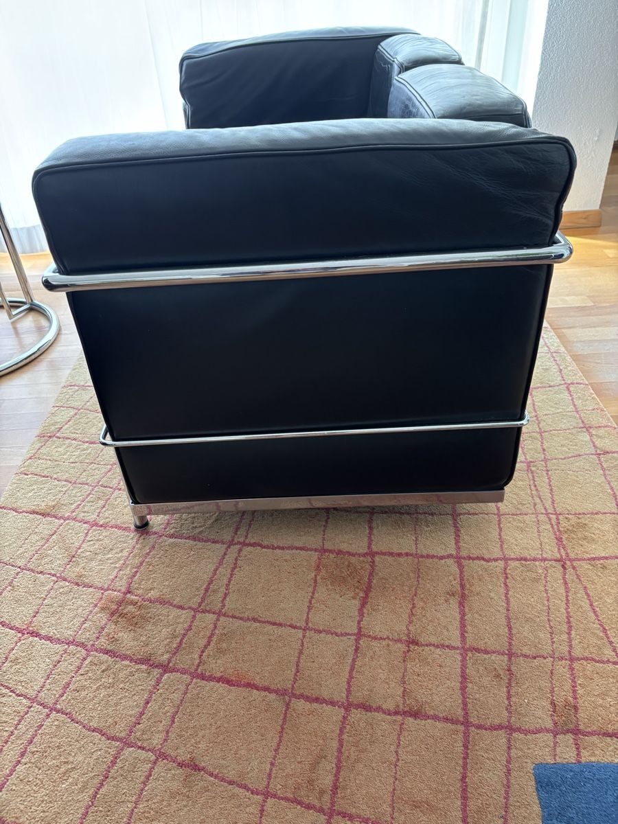 Le Corbusier Divani: 2-Sitzer Sofa Leder Le Corbusier – Usato da Bad Zurzach venduto da Zahnd2 2