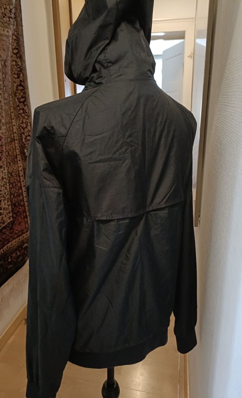 Jacken: Nicke Jacke, Windbreacker – Gebraucht aus Schaffhausen von sim_j822 1
