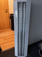 Helle Bürolampe / Deckenlampe mit Leuchtstoffröhren