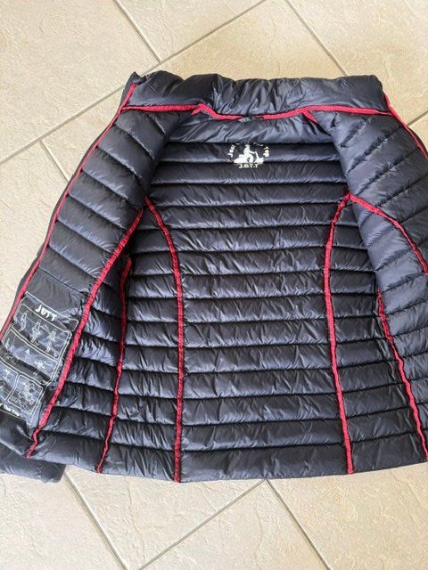 Jott Giacche: Daunen-Übergangsjacke Jott, Grösse 38 – Usato da Wangen b. Olten venduto da Ticigirl0 1