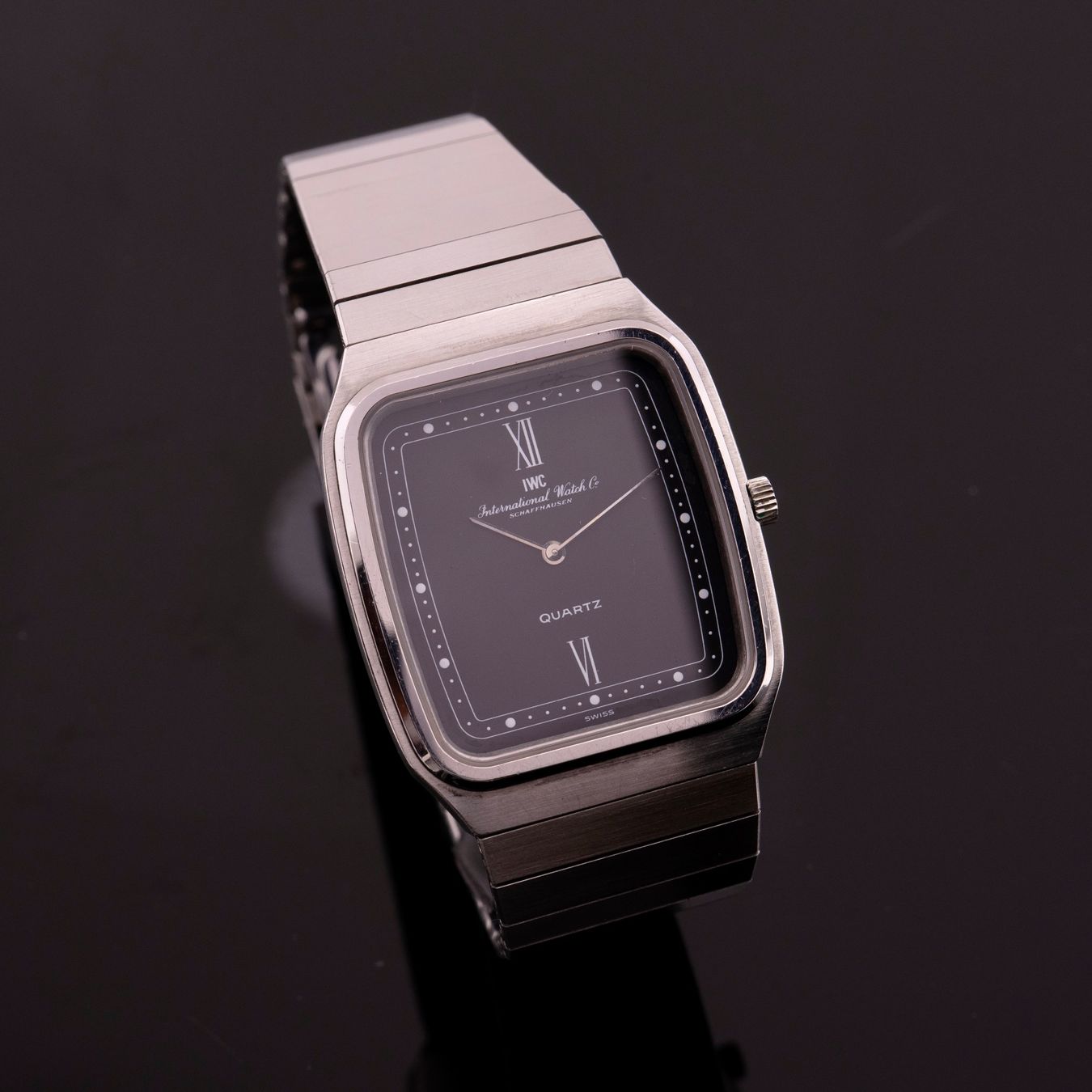 IWC Montres: IWC Quartz Flat-line Ref. 3801 – D'occasion à Rafz par KittyKallen17