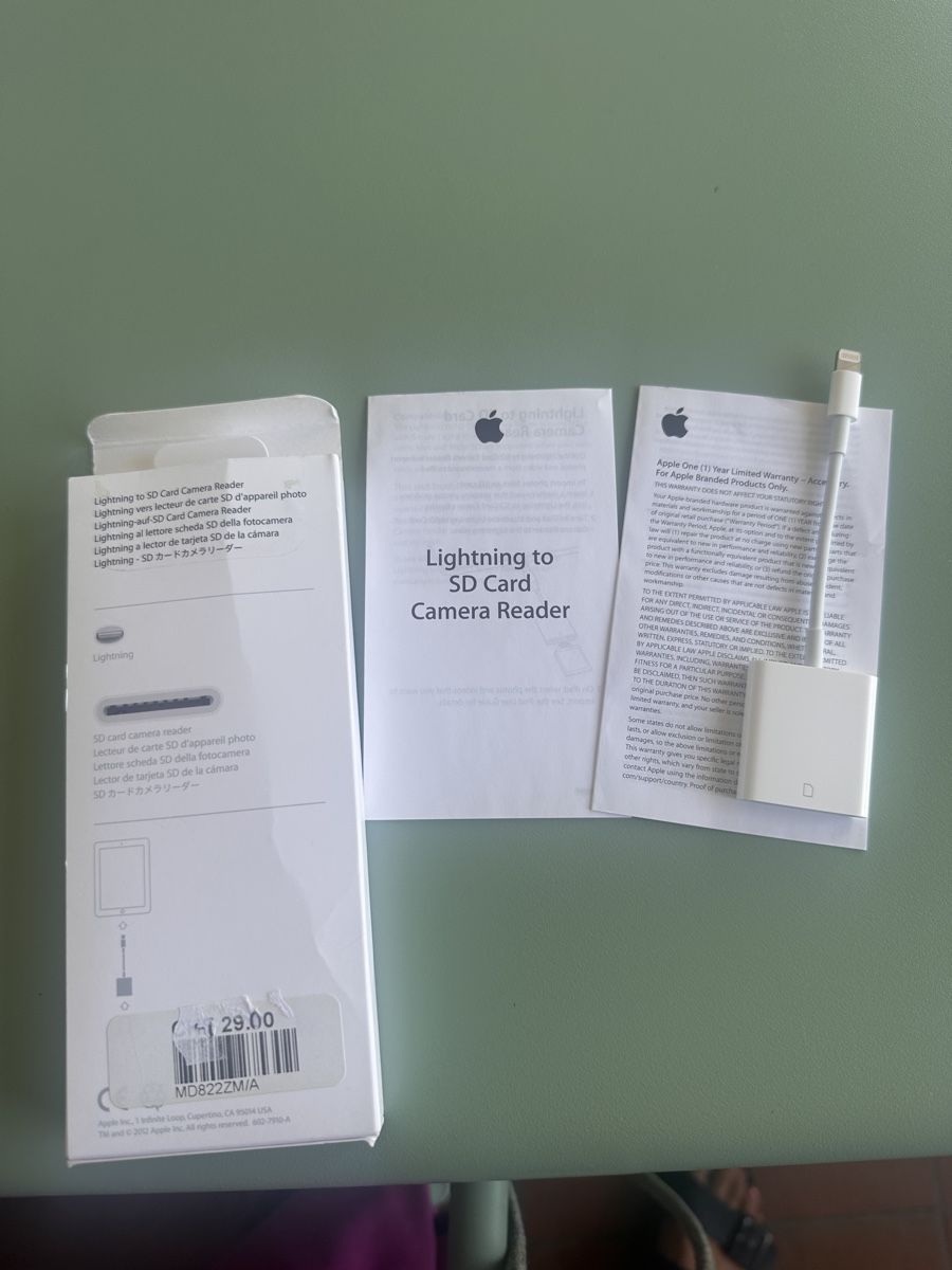 Apple Lecteurs & Adaptateurs: Apple Lightning to SD Card Camera Reader – Neuf (Voir description) à Baden par Marytumby 3