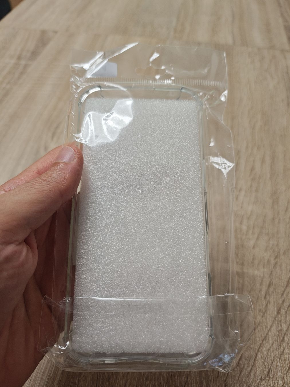 Apple Coques & Protection écran: iPhone 16pro Silikonhülle transparent – Neuf avec emballage d'origine à St. Antoni par Animalisch 1