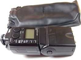 Olympus FL-50 Systemblitz – Defekt / Als Ersatzteilspender