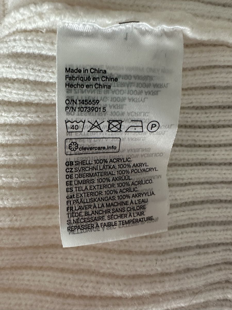 H&M Top: Weisses Crop Top H&M 3XL – Nuovo (secondo la descrizione) da Ebikon venduto da Ecnerolf. 2