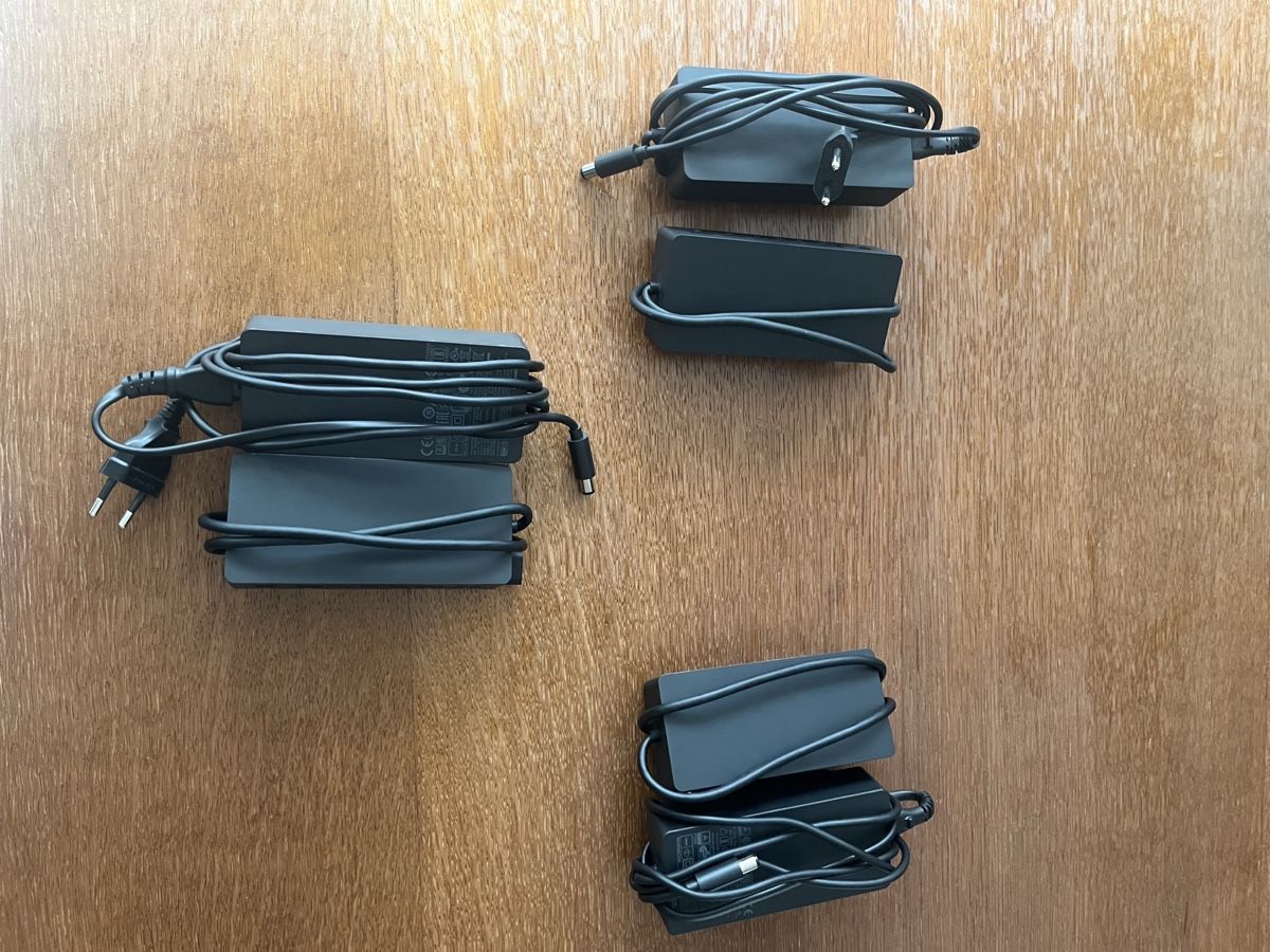 Microsoft Docking station: Microsoft Surface Dock inkl. Netzteil (3 Stk.) – Usato da Oberdorf SO venduto da Roman18986