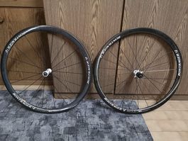 Carbon laufradsazt Bontrager aeolus 3