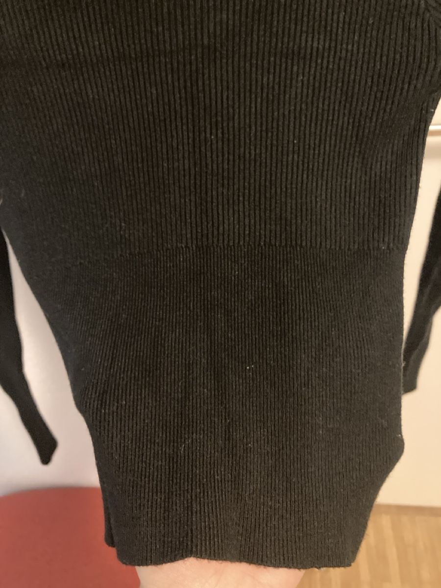 T-shirt: T-shirt mit Hals – Usato da Urtenen-Schönbühl venduto da alessibas 1