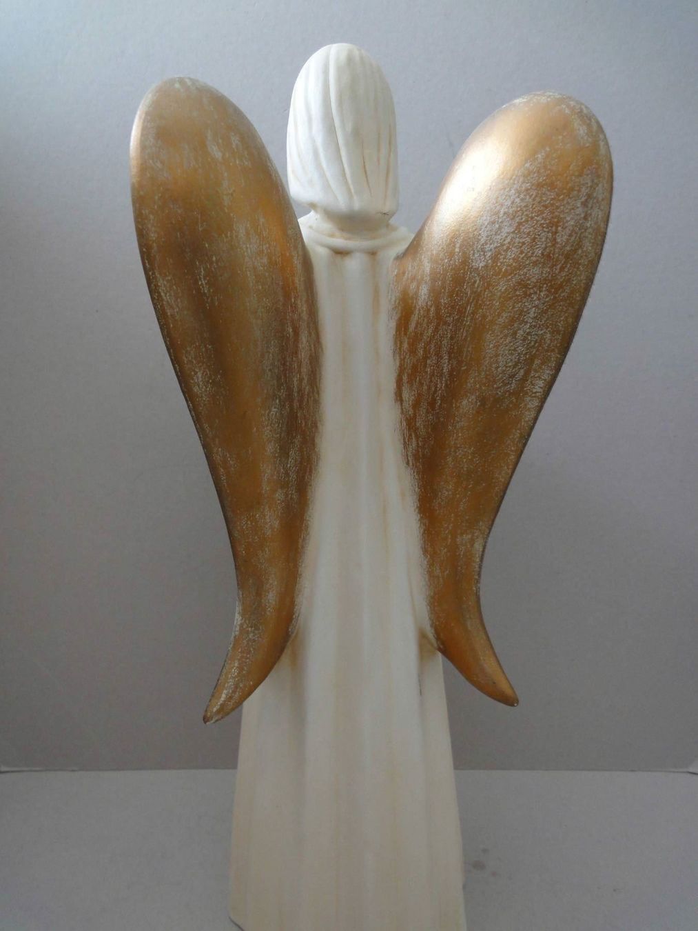 Statuette: Grosser Keramik-Engel mit Teelichthalter – Usato da Chur venduto da  3