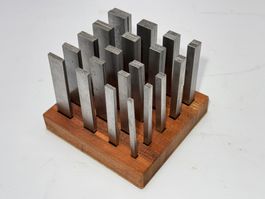 Parallelunterlagen Set im Holzsockel