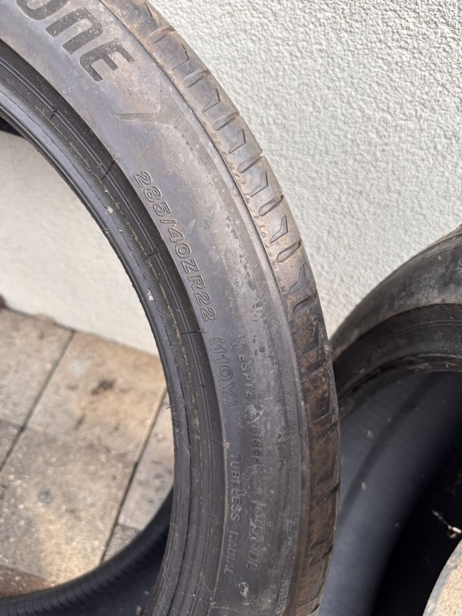 Bridgestone Pneumatici & Ruote complete: Sommerreifen 285 40 22 – Usato da Flawil venduto da BmwLoverM3 2