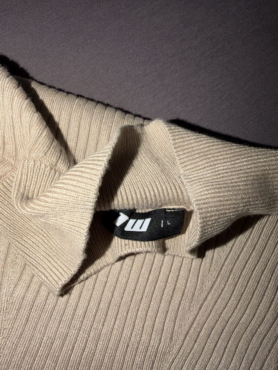 Pullover & Sweatshirts: Gerippter Rollkraganpullover, beige, Gr. L - Top Zustand! – Gebraucht aus Zürich von cor_ld9y 3