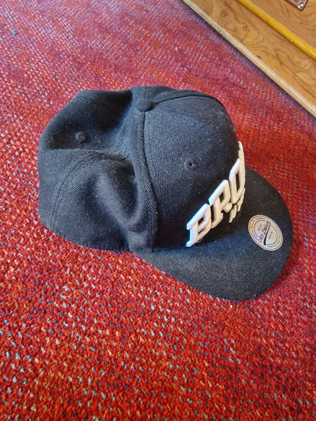 H&M Copricapi, berretti & cappellini: Schwarze Bronx NYC Cap H&M – Usato da Pfaffnau venduto da furush6 1