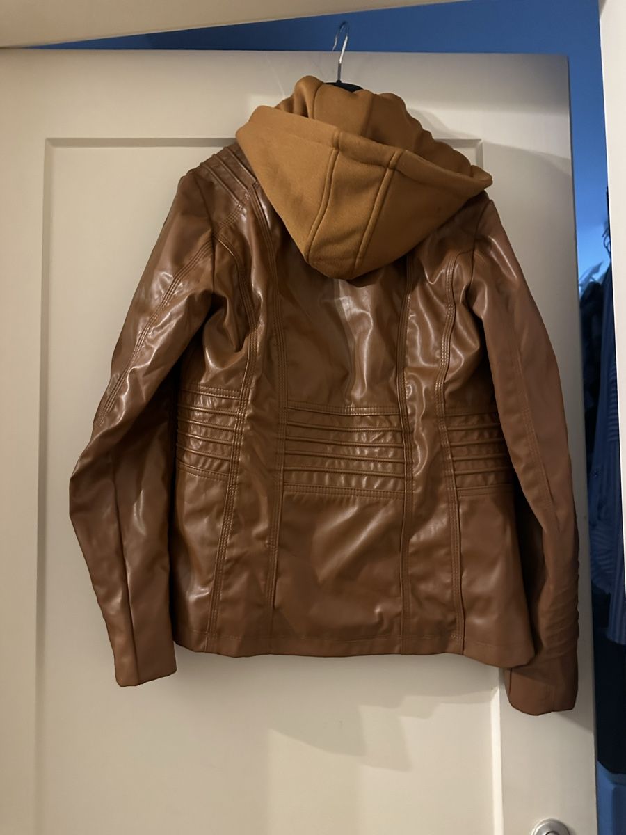 Giacche: Damen Lederoptik Jacke Gr/S – Nuovo (secondo la descrizione) da Basel venduto da Ivana_4 3