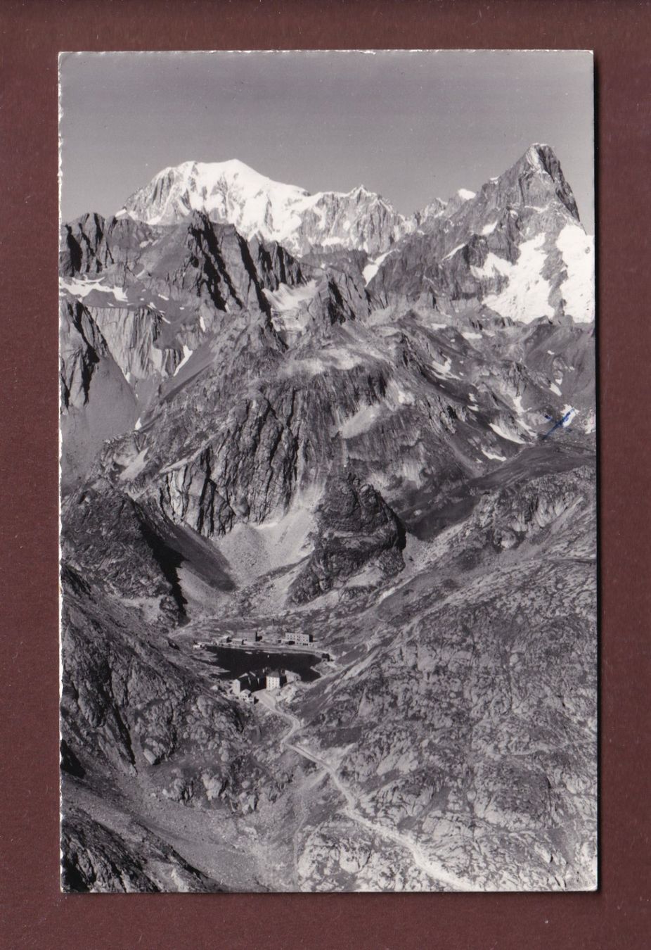 Cartoline postali: Hospice du GRAND-SAINT-BERNARD – Usato da Pully venduto da nicecards