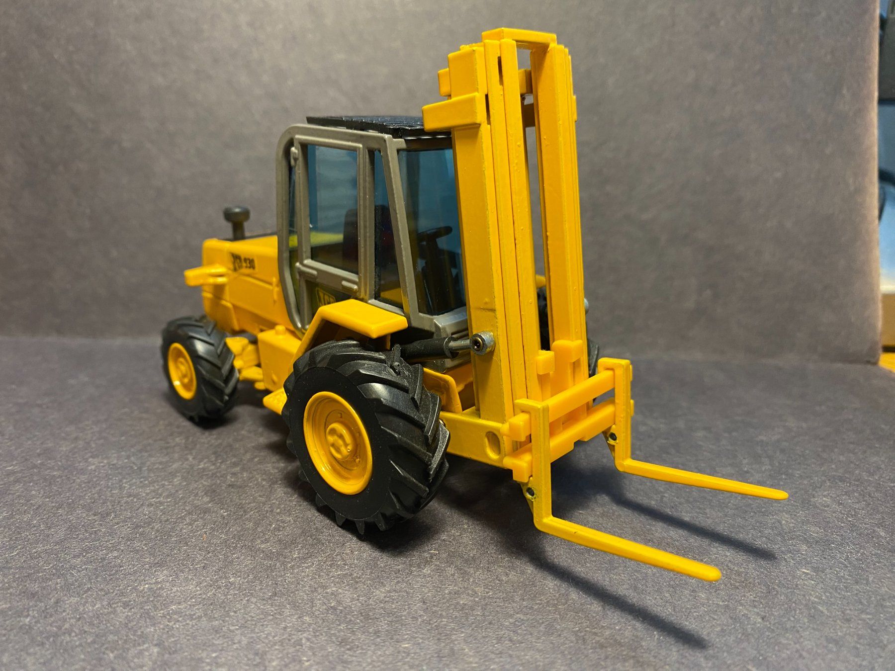Jcb Jouets: JCB 930 Radlader - JOAL 1:35 – D'occasion à Spiez par Mlandcruiser 6