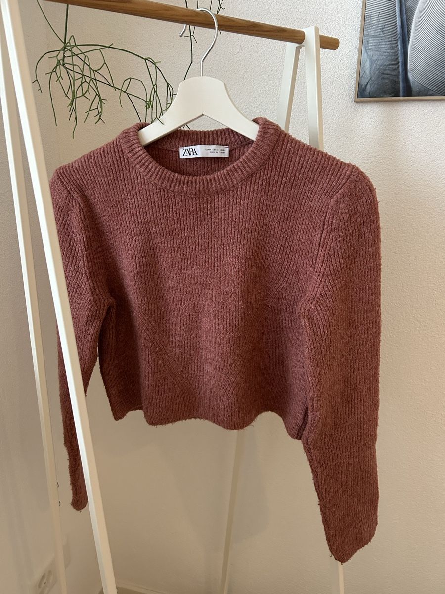 Zara Pulls et sweat-shirts: Zara Strickpullover Grösse M – D'occasion à Niederhelfenschwil par aur_ms6f