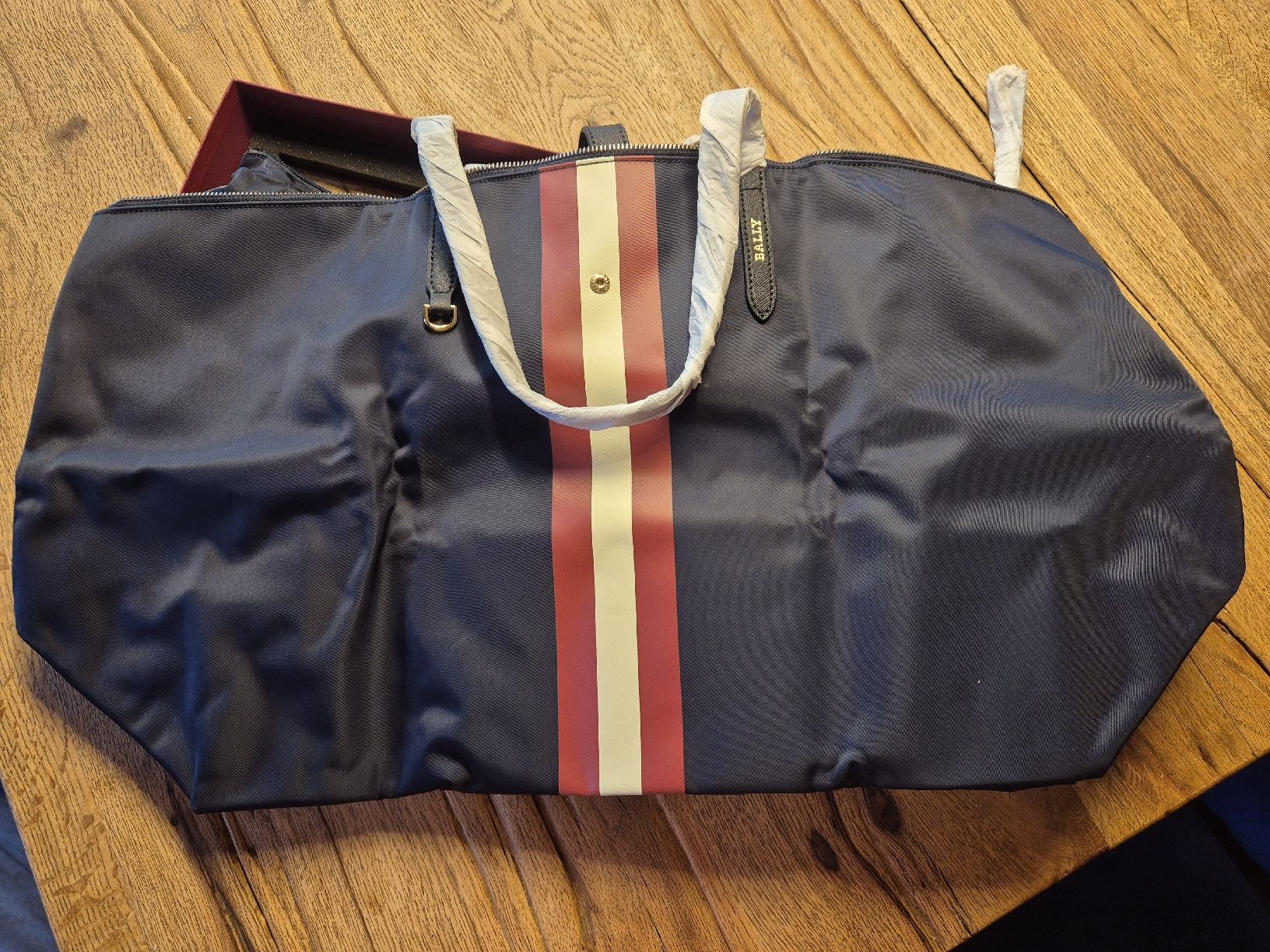 Taschen: NEU Bally Reisetasche Unisex – Neu und originalverpackt aus Worb von Celine025