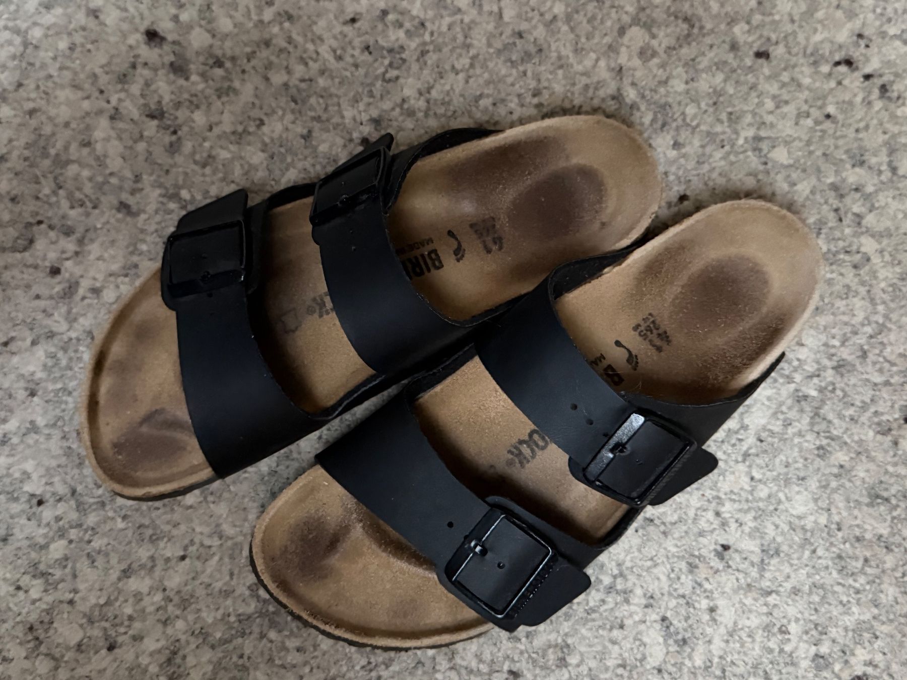 Birkenstock Scarpe da donna: Birkenstock Arizona, schwarz, Gr. 41 – Usato da Wattwil venduto da edel88 1