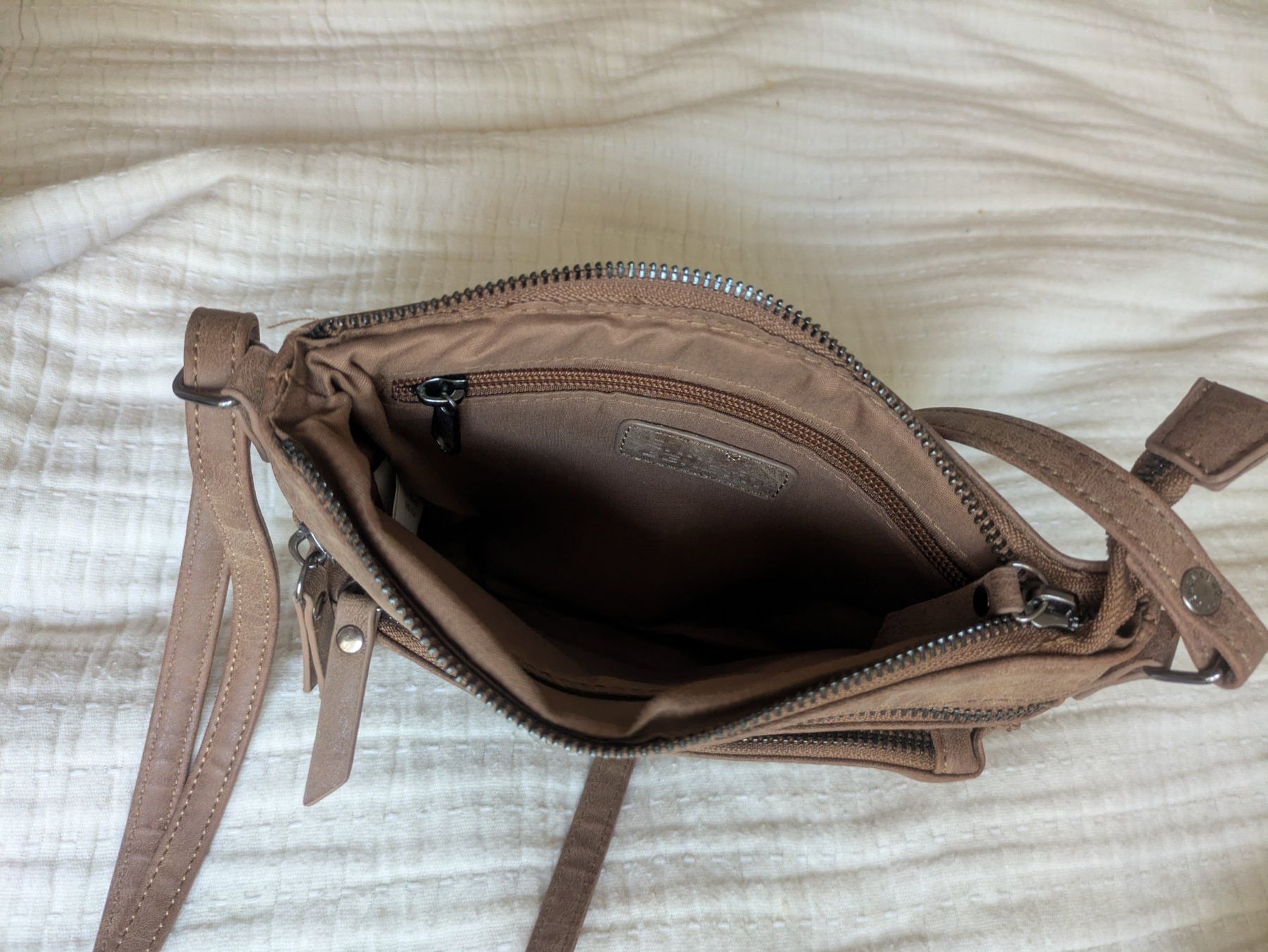 Borse da donna: Kleine beige Tasche – Usato da Dornach venduto da mkh_8yst 2