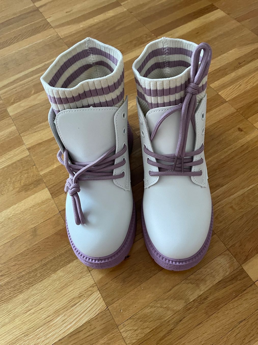 Chaussures filles: Herbst/ Winter Schuh – Neuf (Voir description) à Dietlikon par Babinga 1
