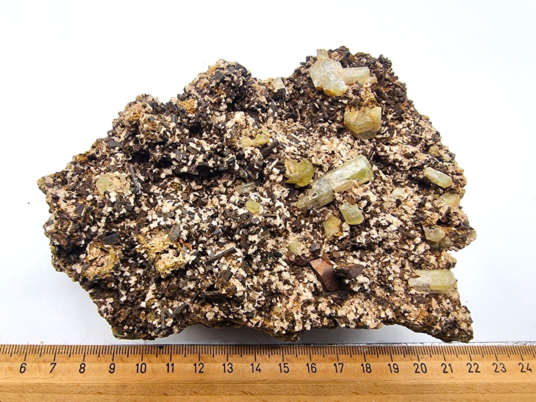 Minerali & Pietre curative: Lustrous, Yellow Apatite Crystals - Morocco – Usato da Figino venduto da minshop 6