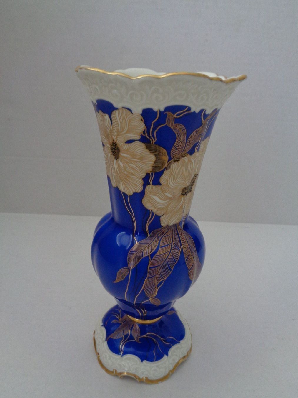 Rosenthal Vasen & Gefässe: Porzellanvase - Rosenthal - Pompadour – Gebraucht aus Chur von omonia 1