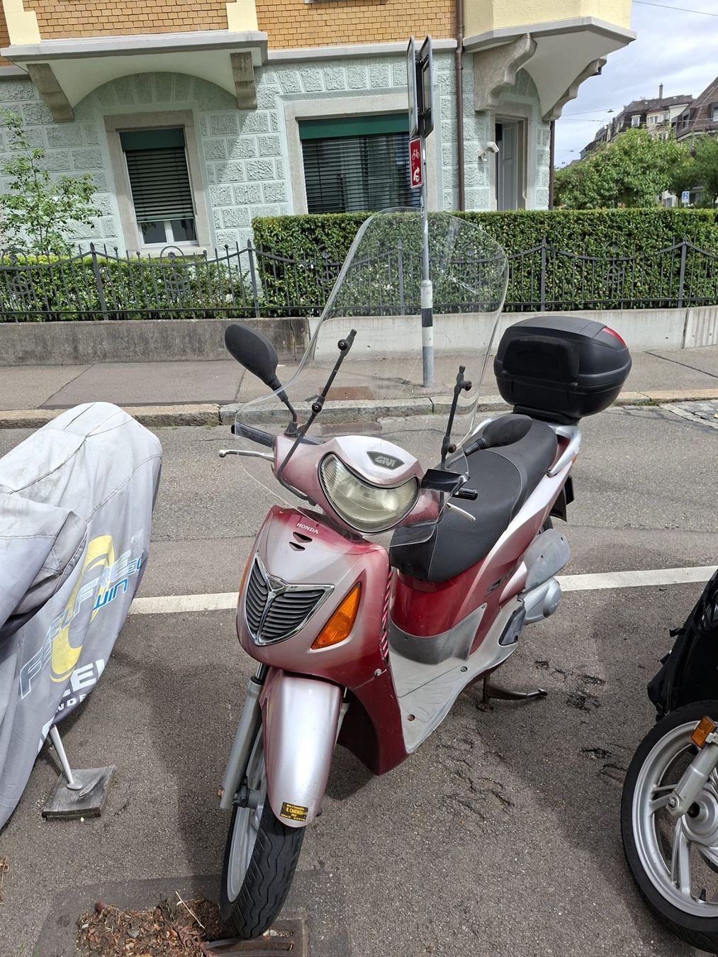 Honda Strada: Motorrad Honda – Usato da Zürich venduto da Ideal0