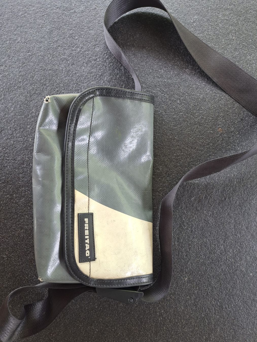 Freitag Taschen: freitag hawaii o five – Gebraucht aus Corban von dameloute
