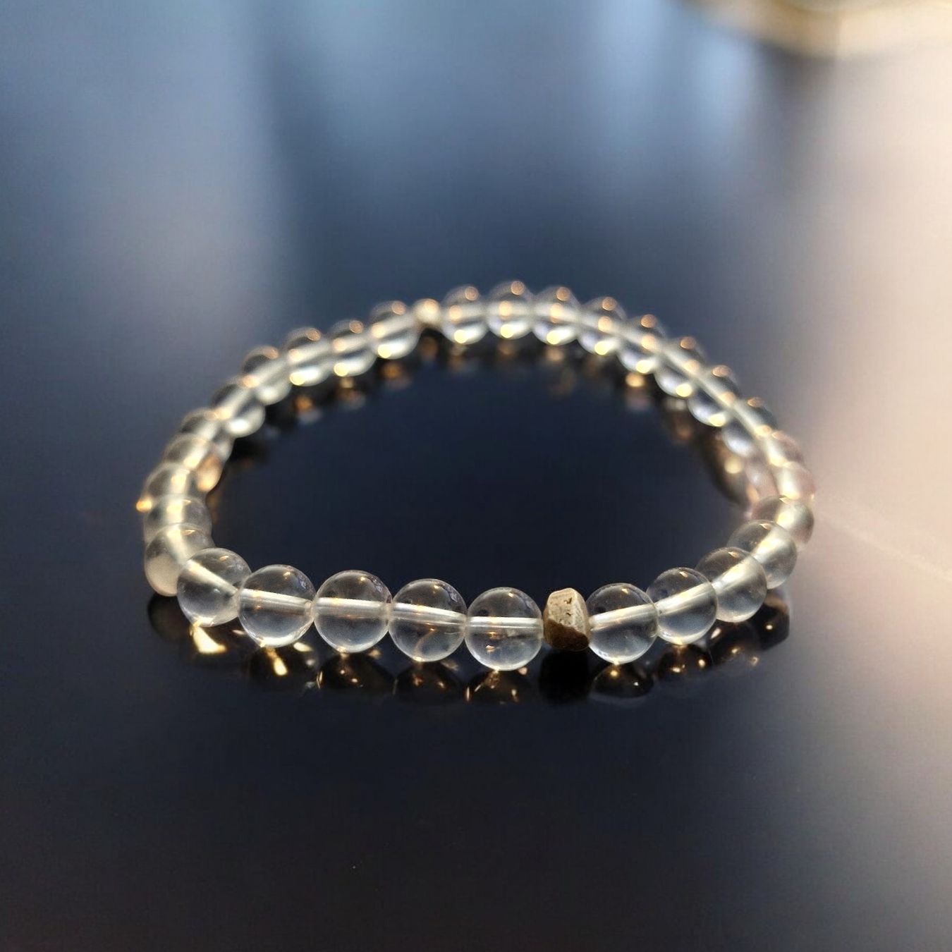 Armbänder & -reifen: Armband Bergkristall  & Weissbronze – Gebraucht aus Aarau von Schmuckhoehle_MD 5