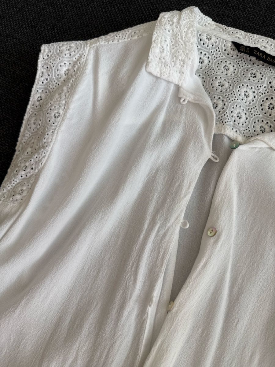 Zara Camicette: Camicetta bianca Zara Basic con pizzo, taglia M, estate – Usato da Baden venduto da LucyPeckam32 4
