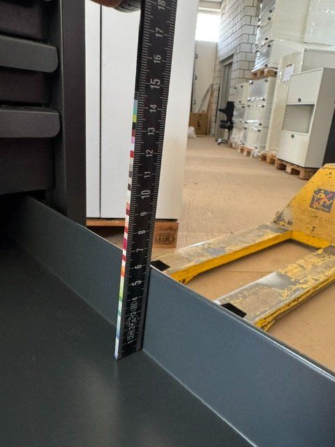 Lista Armadi: Lista Office Planschrank – Usato da Zollikofen venduto da OberliAG 8