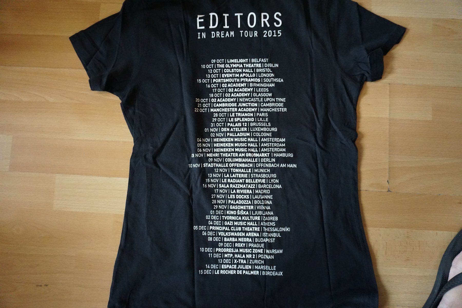 T-shirt: T-Shirt Editors Damen Gr.M – Nuovo (secondo la descrizione) da Zürich venduto da einalemjena 3