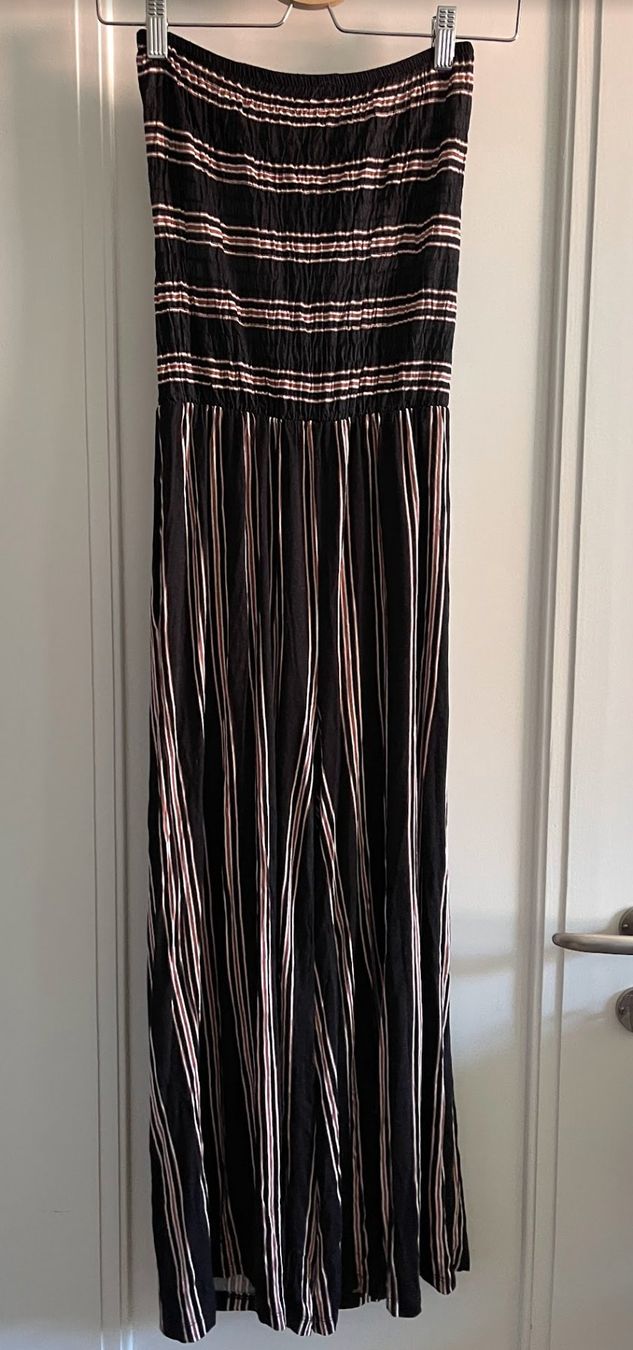 Buffalo Jumpsuits: Buffalo stripped strapless jumpsuit – Gebraucht aus Zürich von aliiix