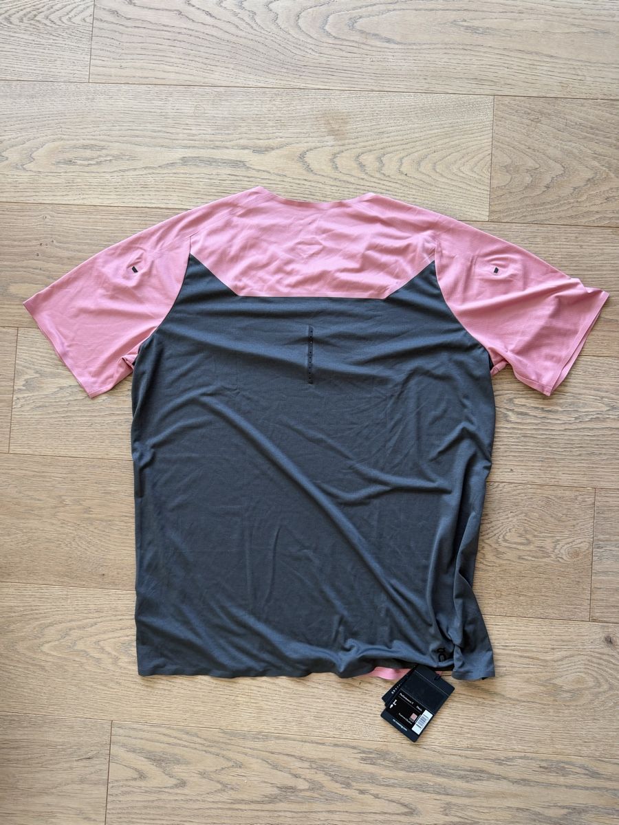 On T-shirt: On Performance T Herren Grösse L - neu – Nuovo e nell'imballaggio originale da Zürich venduto da z00mie 5