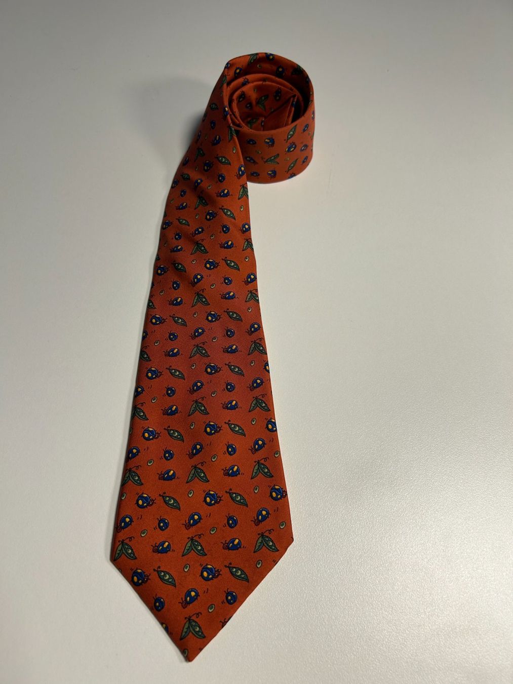 Hermès Cravatte: Hermès Marienkäfer Krawatte – Nuovo (secondo la descrizione) da Bern venduto da kurtikobolt74 1