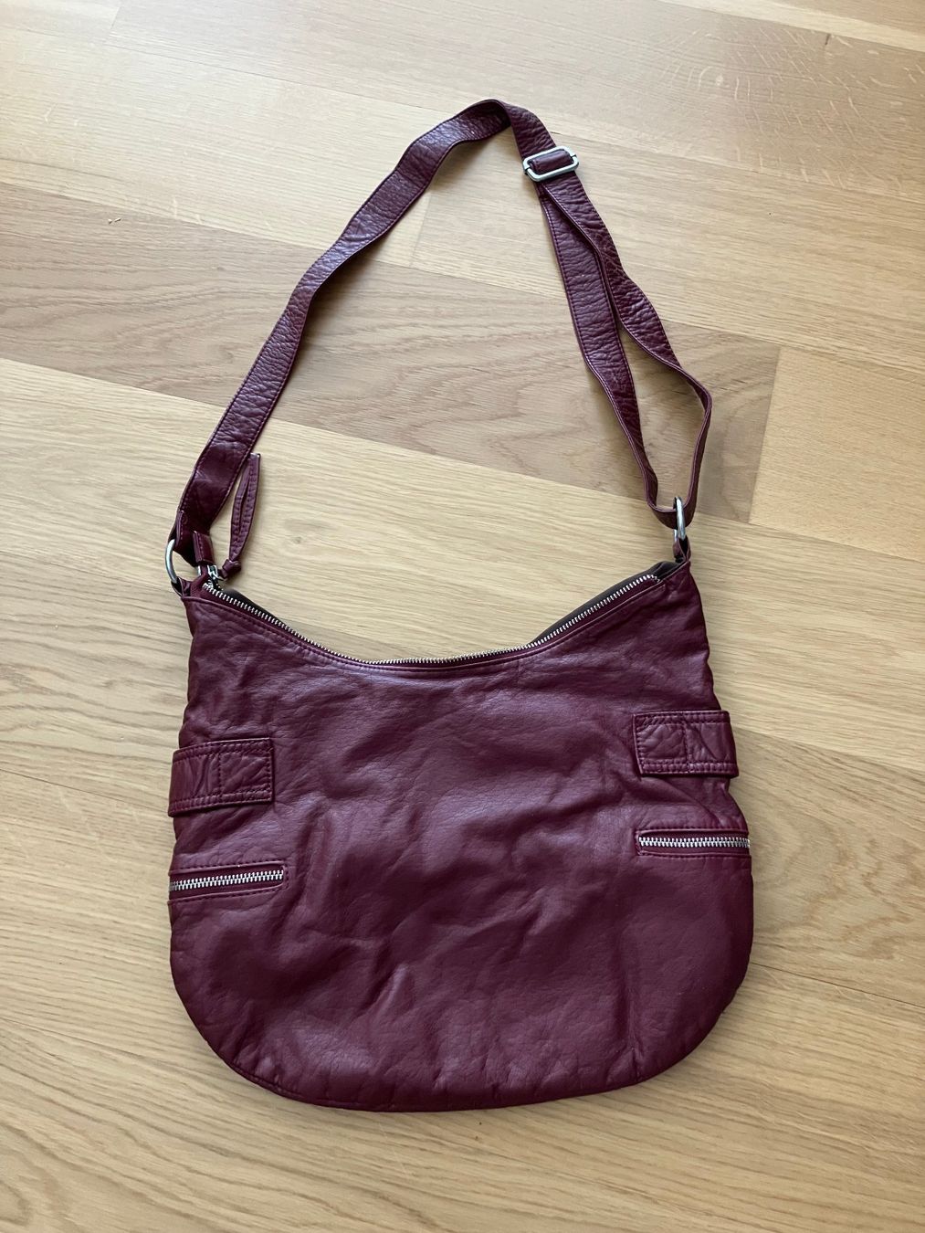 Borse da donna: Trendige Handtasche in Bordeaux-Rot – Nuovo (secondo la descrizione) da Honau venduto da BrP27 1