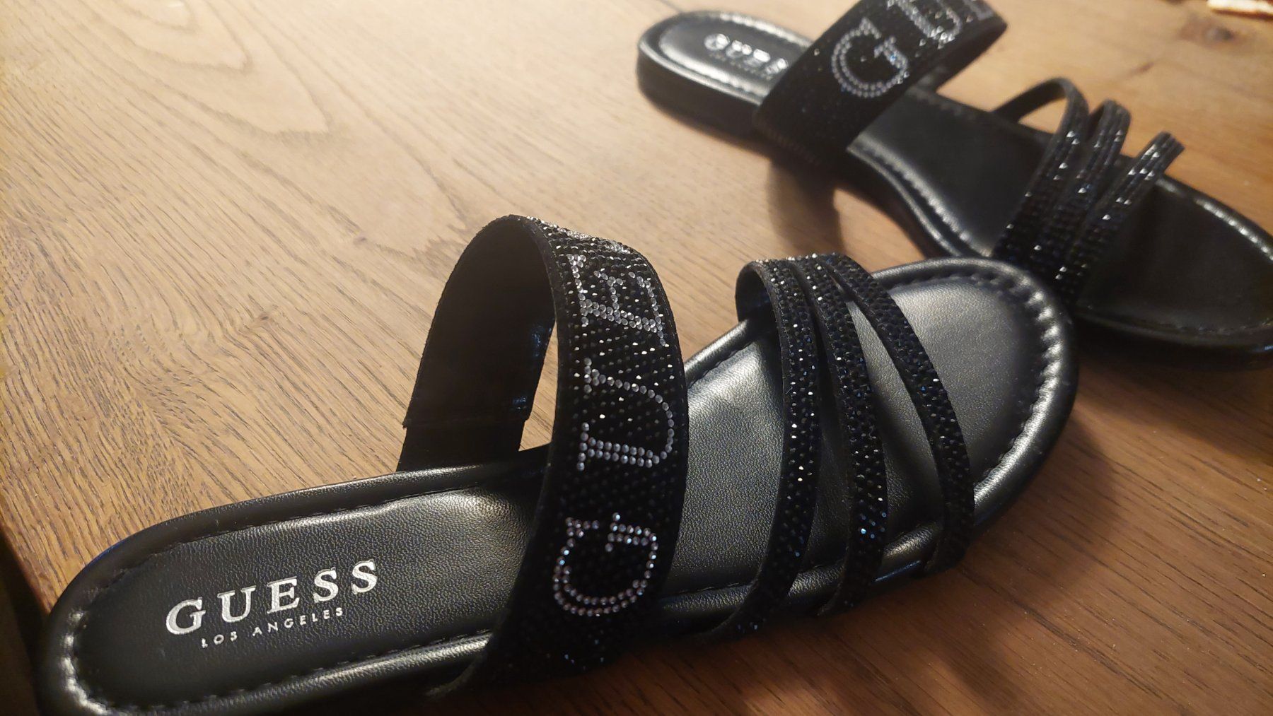 Guess Scarpe da donna: Sandales Guess – Usato da Bassins venduto da Dyva80 1