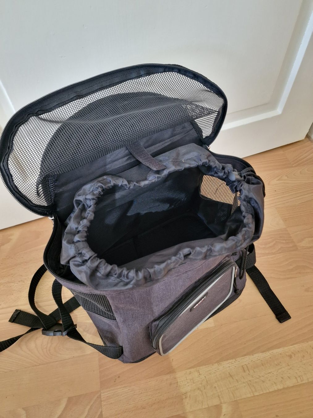 Zaini: Hunderucksack Wouapy Neu – Nuovo (secondo la descrizione) da Affoltern am Albis venduto da Solara72