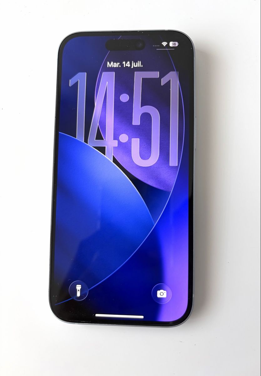 Apple Portables: iPhone 15 Bleu 128 GB – D'occasion à Lausanne par diess_mld 6