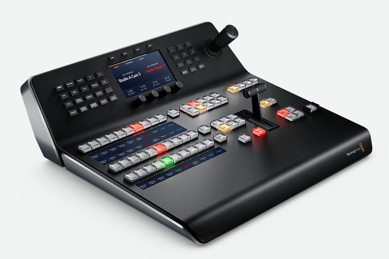 Blackmagic Mischpulte: Blackmagic ATEM 1 M/E Advanced Panel 10 – Gebraucht aus Pfäffikon ZH von Stagedesign