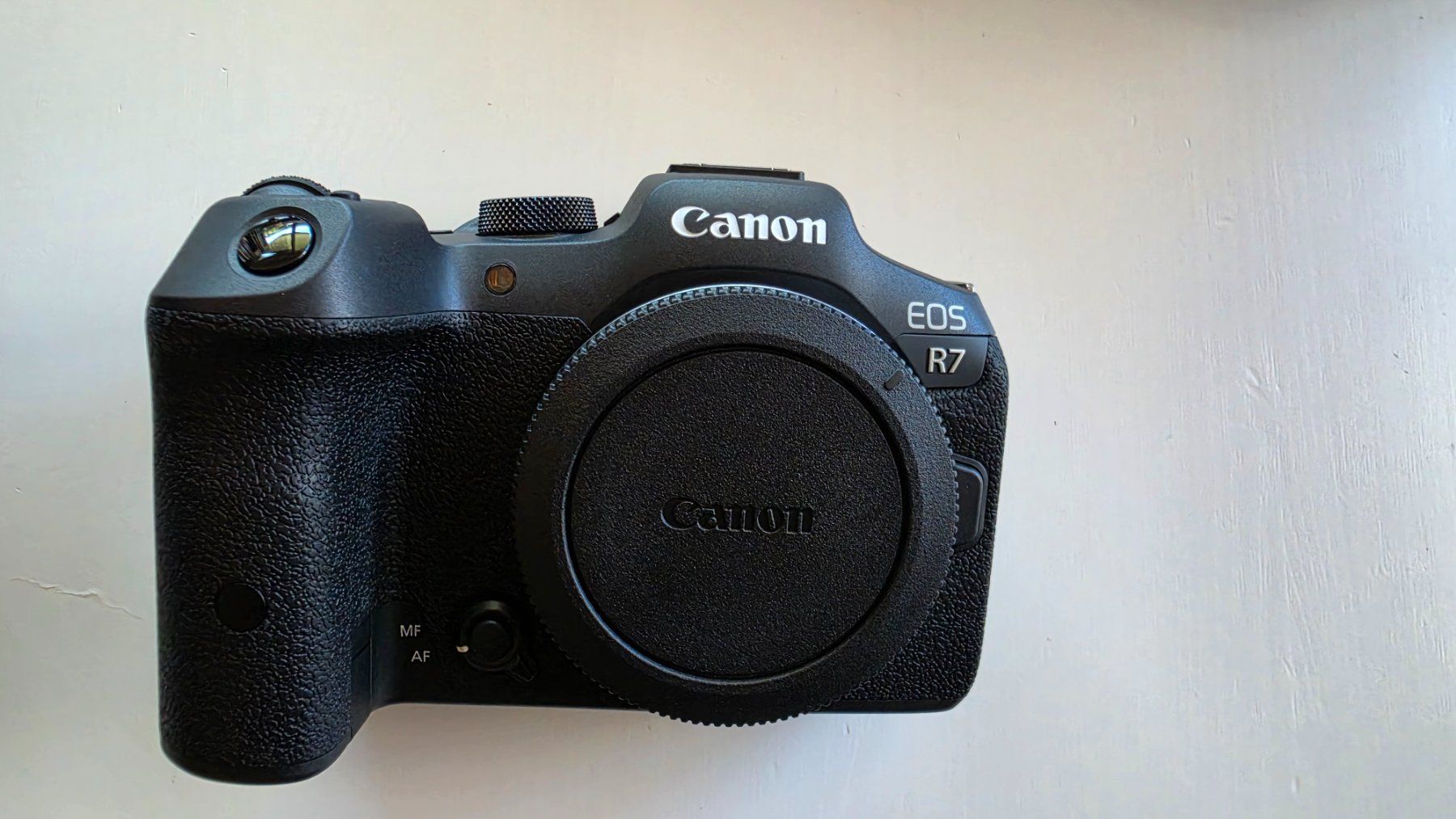 Canon Fotocamera: Canon EOS R7 mit Objektiv NEU – Nuovo e nell'imballaggio originale da Kerns venduto da Cin_g2kx 1
